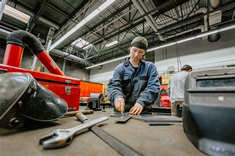 mfi cnc course|Metal Trades .